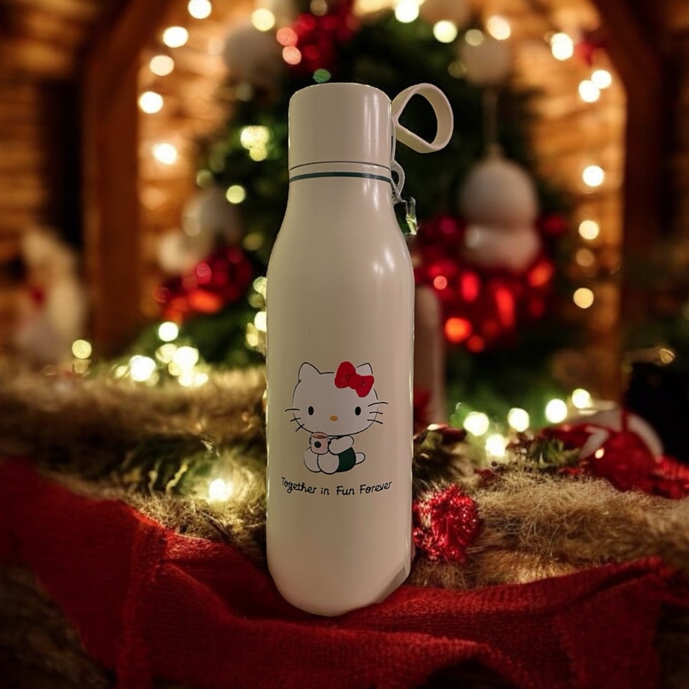 Hello Kitty x Starbucks Water Bottle Limited Edition Viral Sanrio
Collaboration
